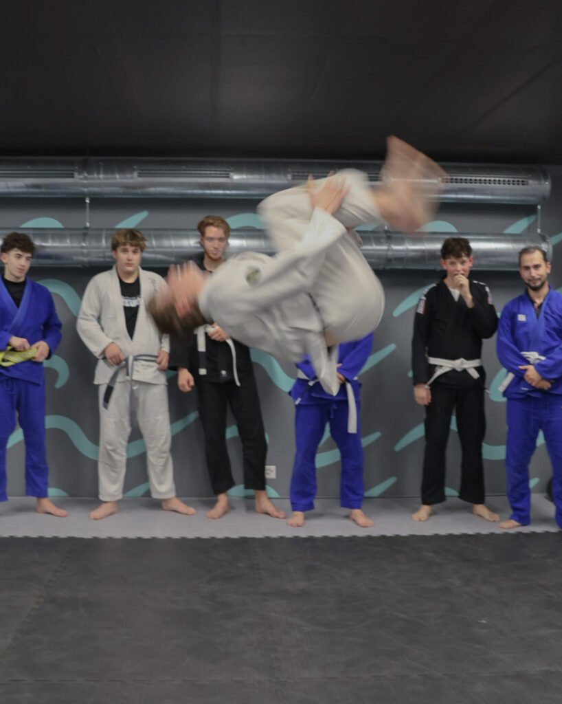 Technique de soumission JJB tatami Genève